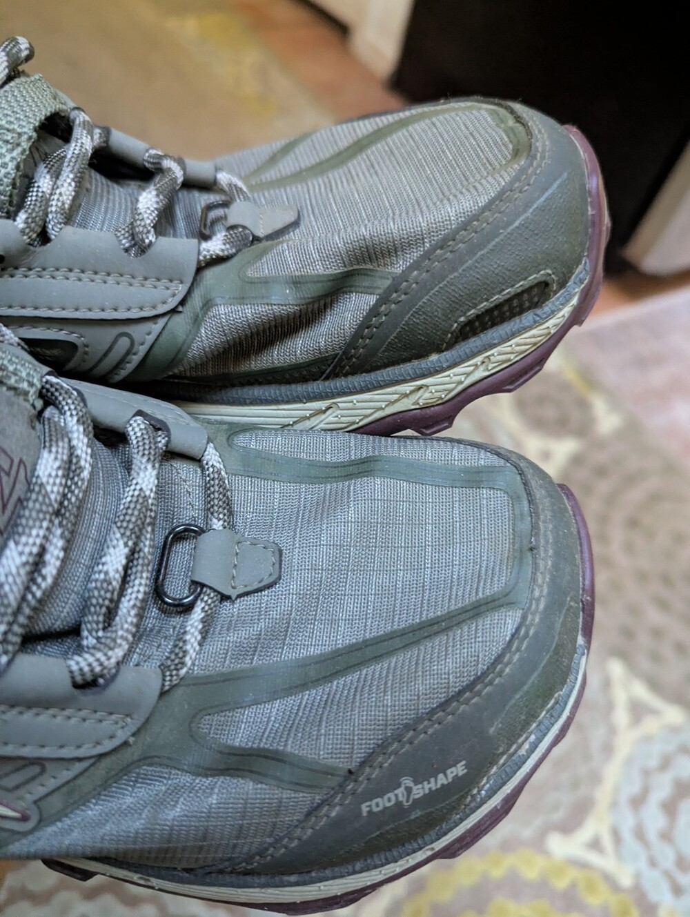 Altra Lone Peak 4 Mid Mesh Women's Hiking Shoes - Gray & Burgundy - Picture 9 of 9